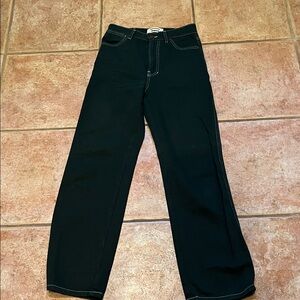 Reformation hunter green jean. 23 Cowboy high rise. Like new.